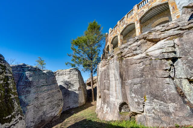 $4,500,000 | 8608 Brow Lake Road, Soddy Daisy, TN 37379