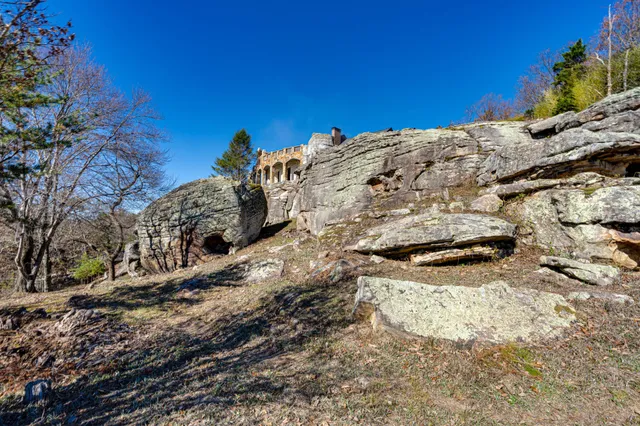 $4,500,000 | 8608 Brow Lake Road, Soddy Daisy, TN 37379