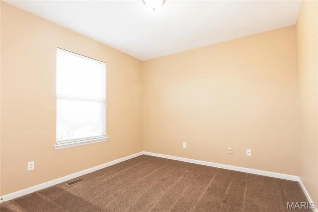 $2,045 | 2303 Pond Court, Festus, MO 63028