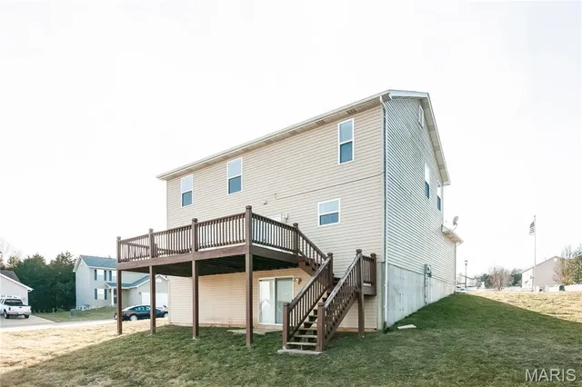 $2,045 | 2303 Pond Court, Festus, MO 63028