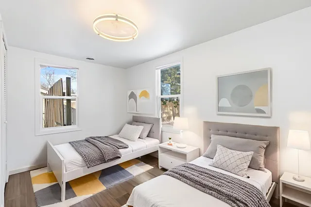 $299,000 | 612 South Webster Street, Aurora, IL 60505