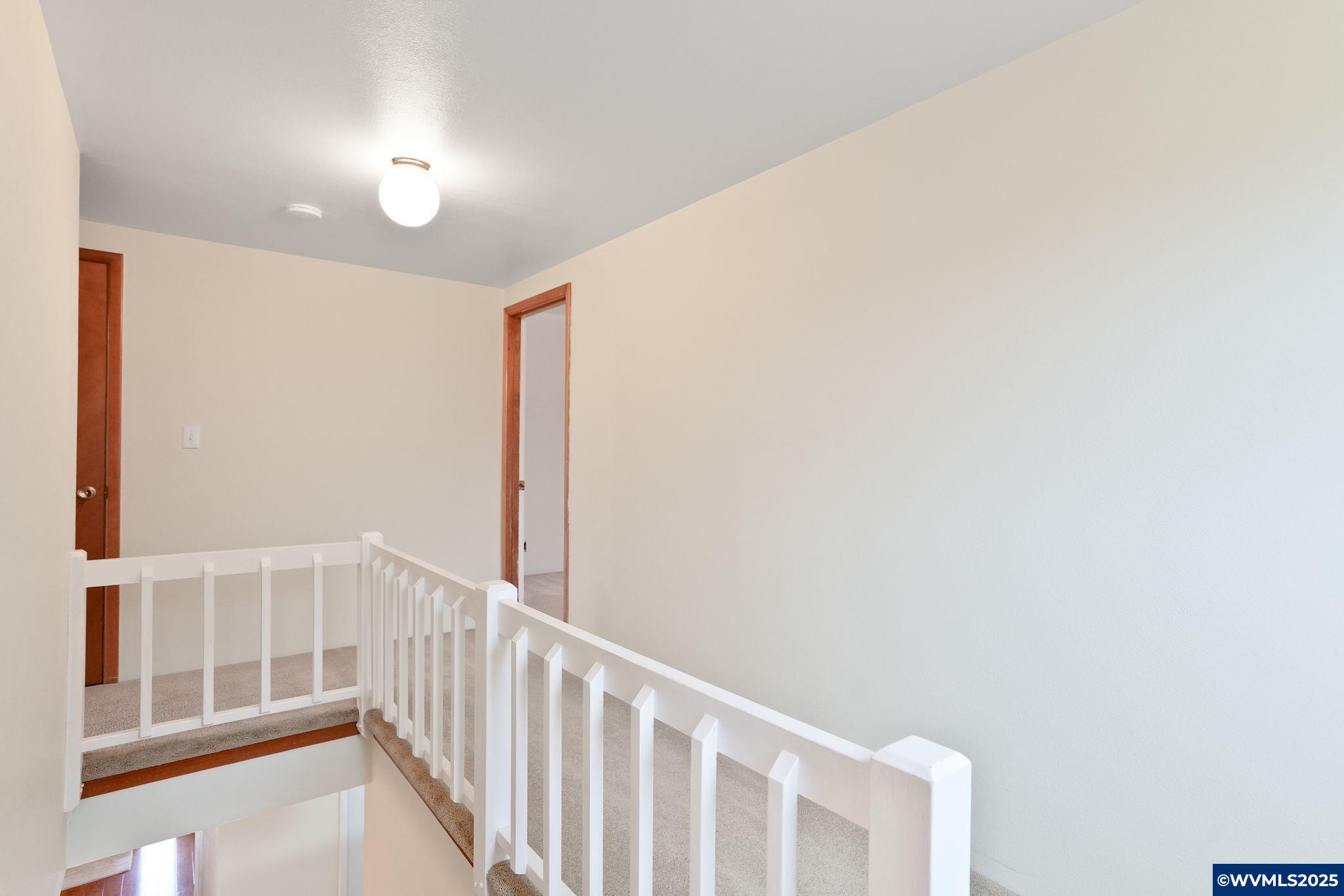 3970 Lone Oak Road Southeast Salem, OR 97302 - Photo 30 of 39 Gallery Image 30