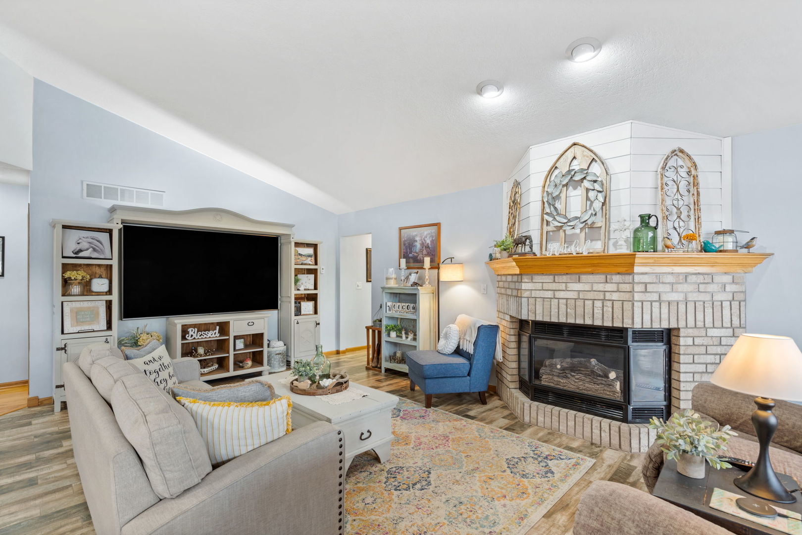 21904 River Road North Cordova, IL 61242 - Photo 13 of 92