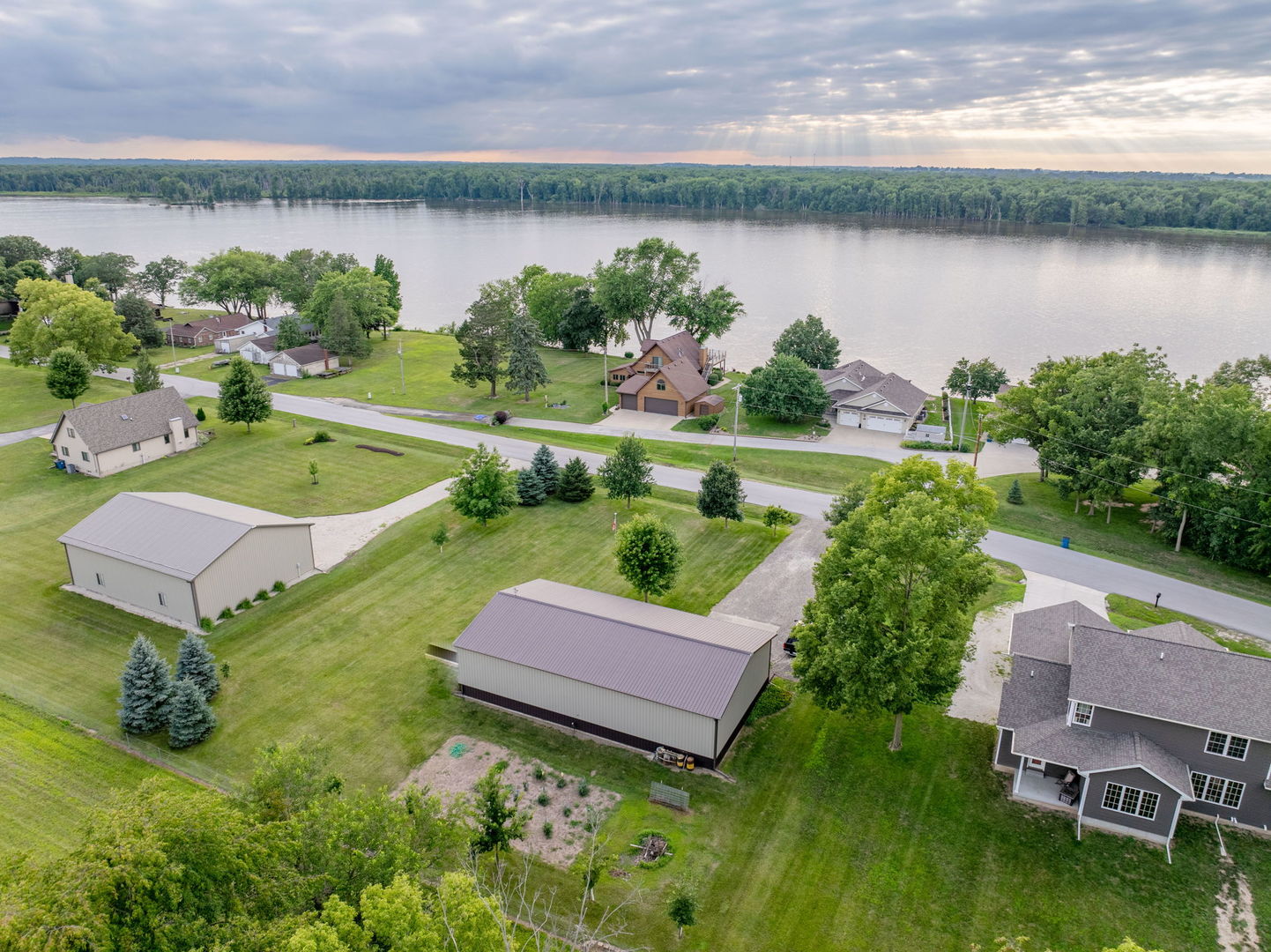 21904 River Road North Cordova, IL 61242 - Photo 68 of 92