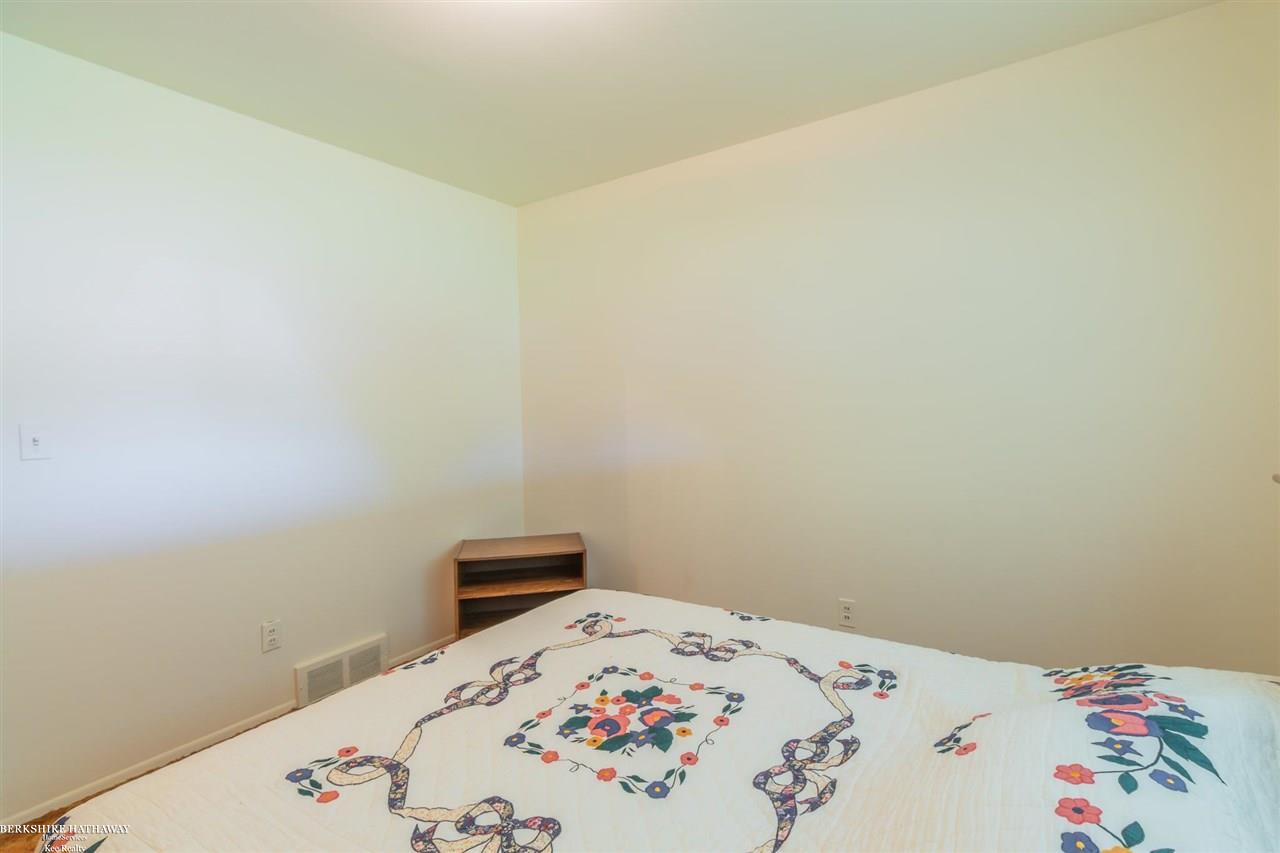 13531 Martin Road Warren, MI 48088 - Photo 18 of 45