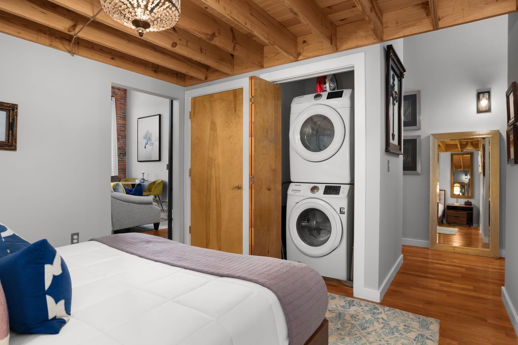 1350 Rosa L Parks Boulevard, Unit 463 Nashville, TN 37208 - Photo 17 of 44 a bedroom with a bed and a view of bedroom