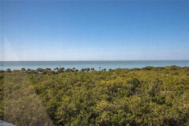 $5,000 | 3 Bluebill Avenue, Unit 704, Naples, FL 34108