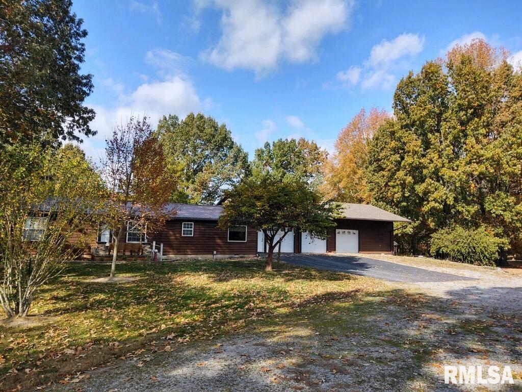 560 Oak Grove Road Vienna, IL 62995 - Photo 1 of 53