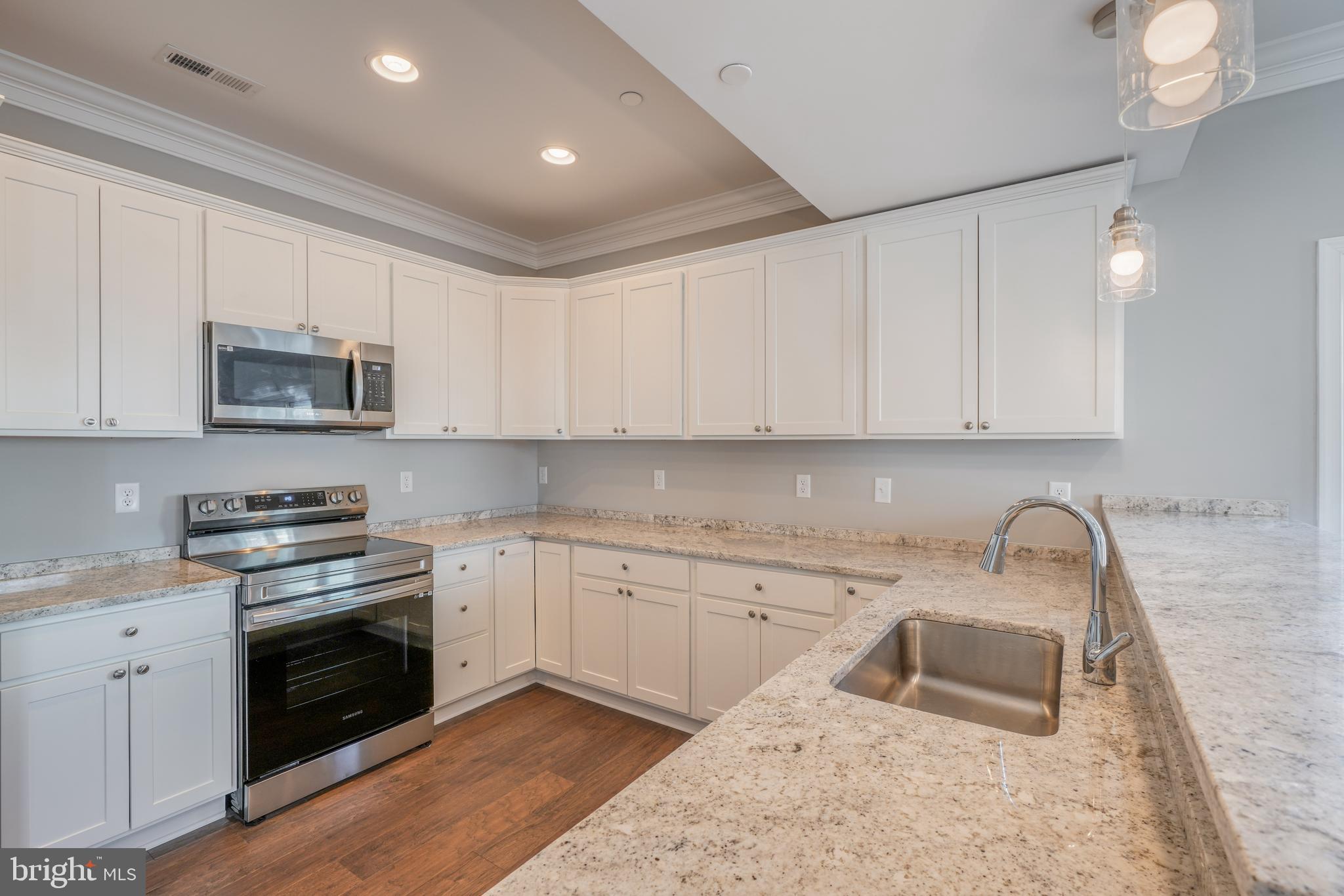 106 Homeland Road Pasadena, MD 21122 - Photo 15 of 61 Gallery Image 15