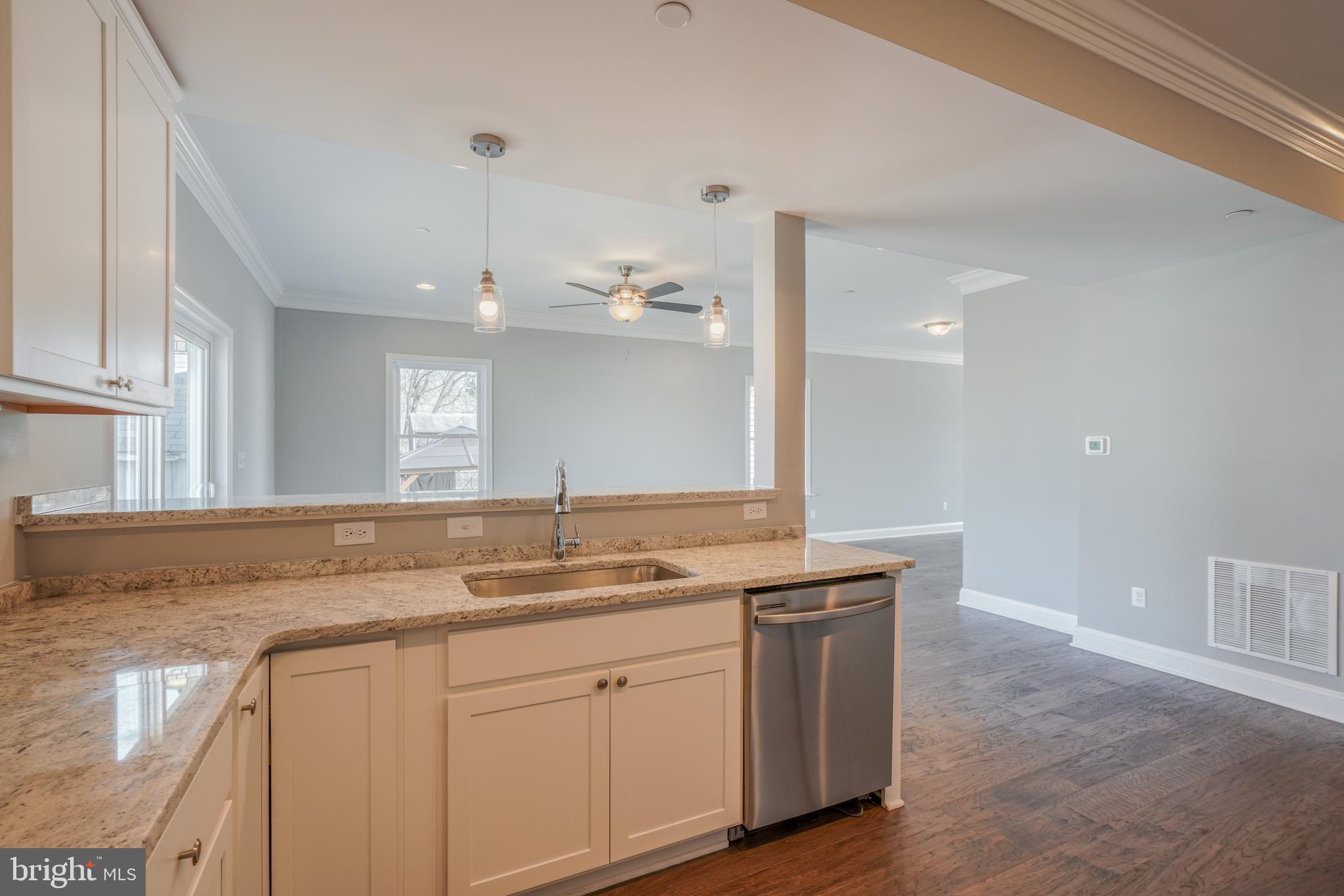 106 Homeland Road Pasadena, MD 21122 - Photo 19 of 61 Gallery Image 19