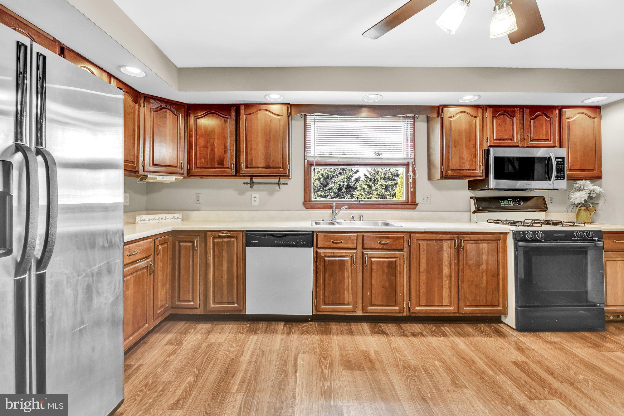 4559 Ridge Road Baltimore, MD 21236 - Photo 11 of 34 Gallery Image 11