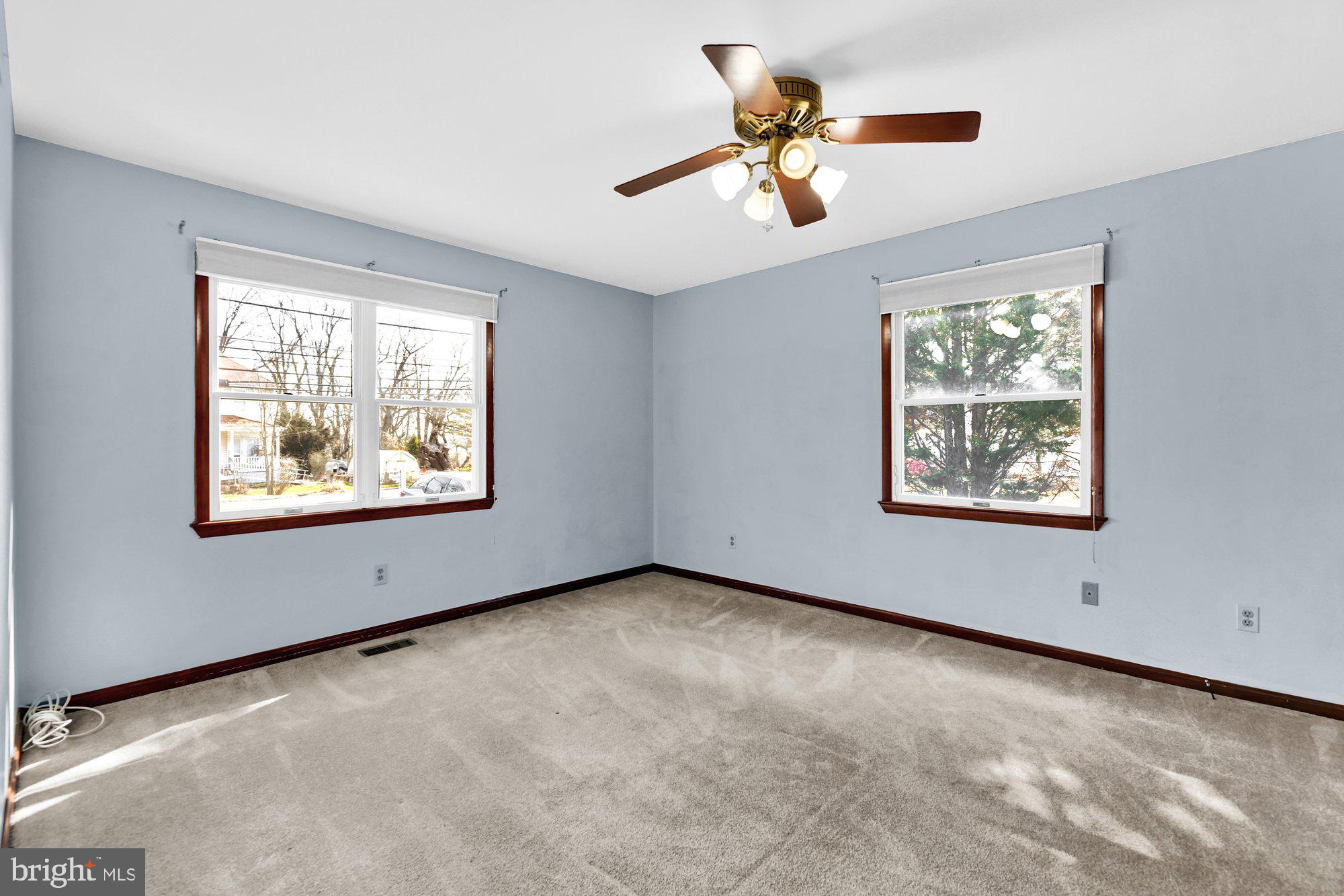 4559 Ridge Road Baltimore, MD 21236 - Photo 15 of 34 Primary bedroom with ceiling fan