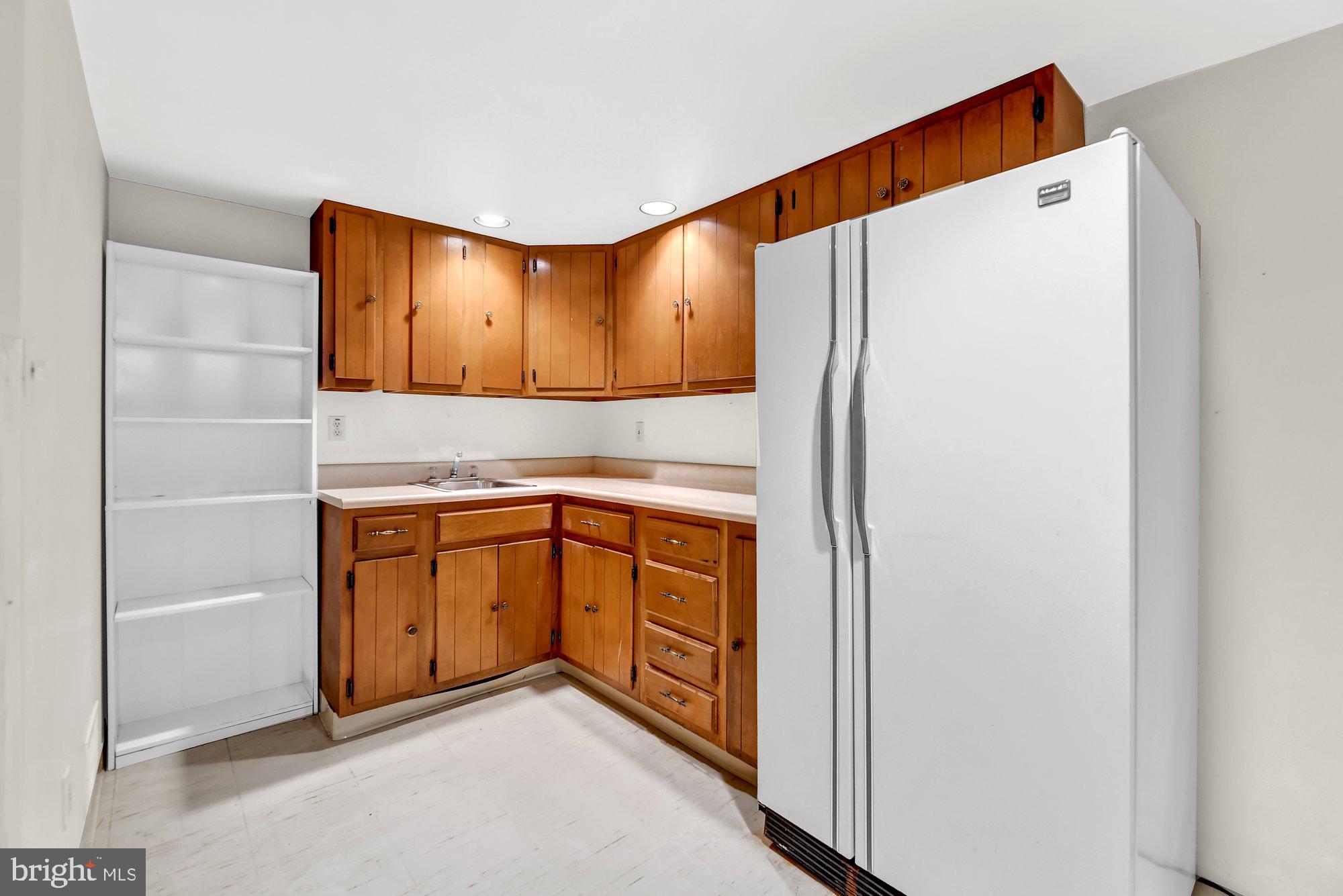 4559 Ridge Road Baltimore, MD 21236 - Photo 25 of 34 Kitchenette is perfect for entertaining