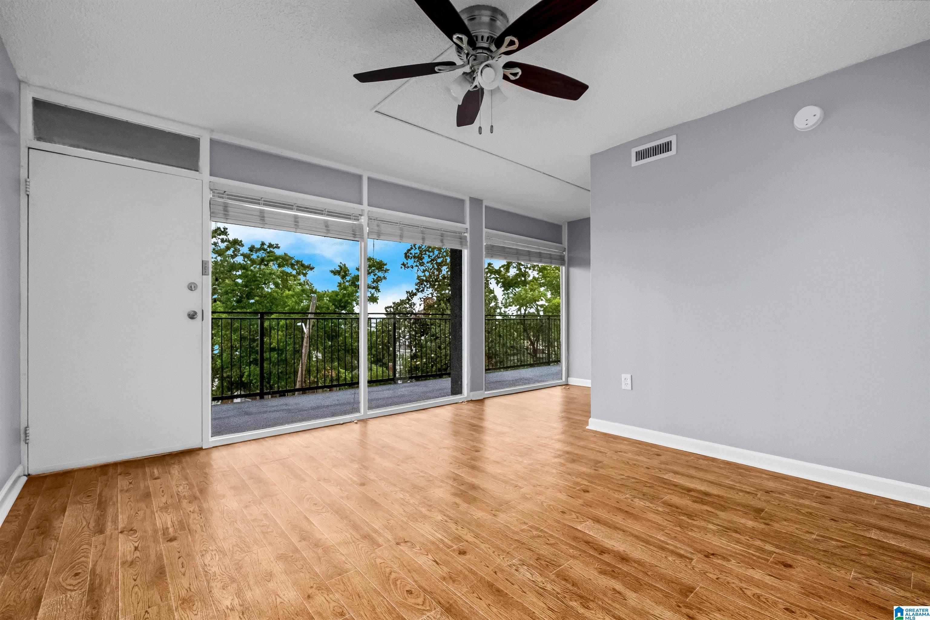 2990 Rhodes Circle South, Unit 314 Birmingham, AL 35205 - Photo 10 of 22