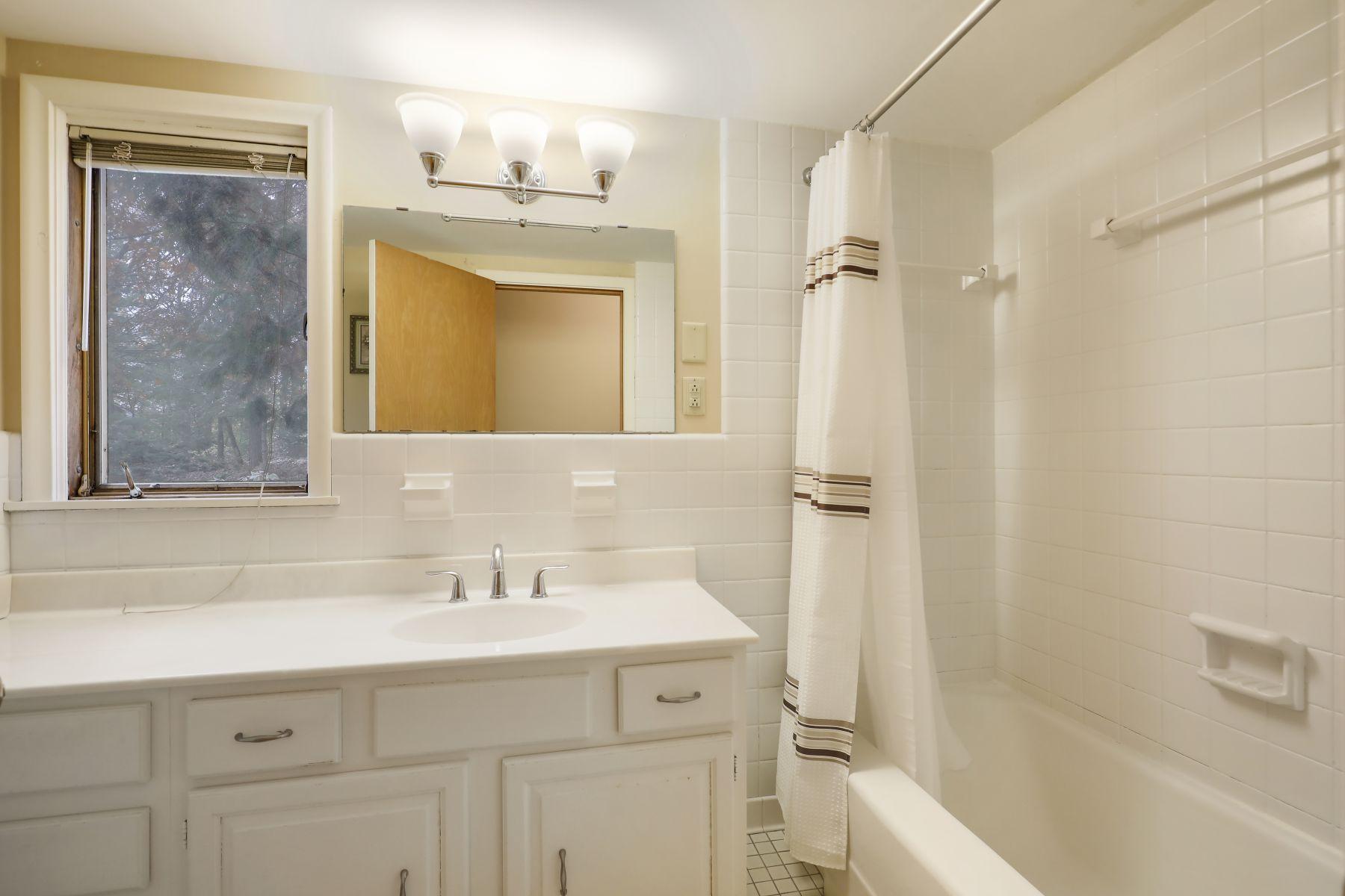 3710 Rustic Place Shoreview, MN 55126 - Photo 21 of 31 Gallery Image 21