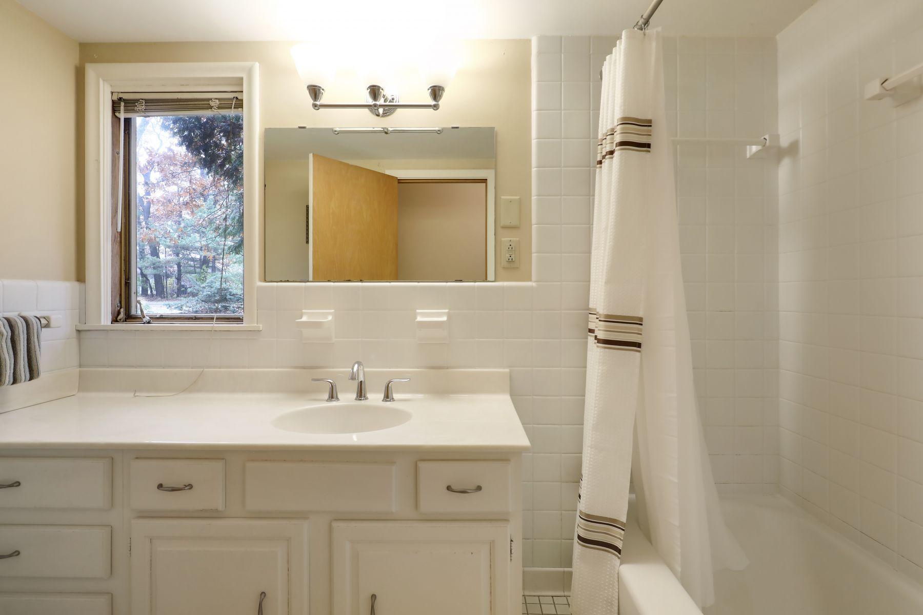 3710 Rustic Place Shoreview, MN 55126 - Photo 22 of 31 Gallery Image 22