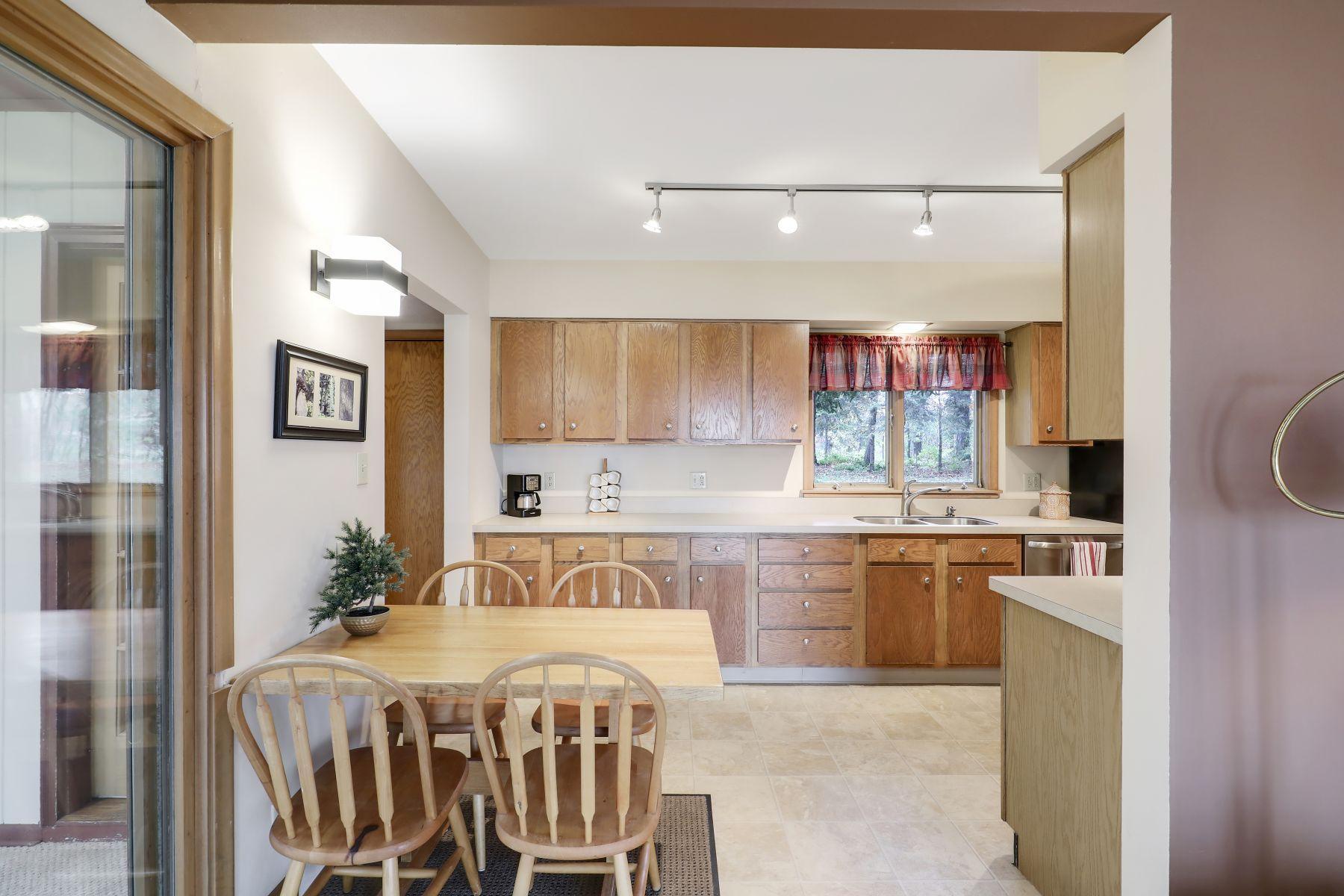 3710 Rustic Place Shoreview, MN 55126 - Photo 7 of 31 Gallery Image 7