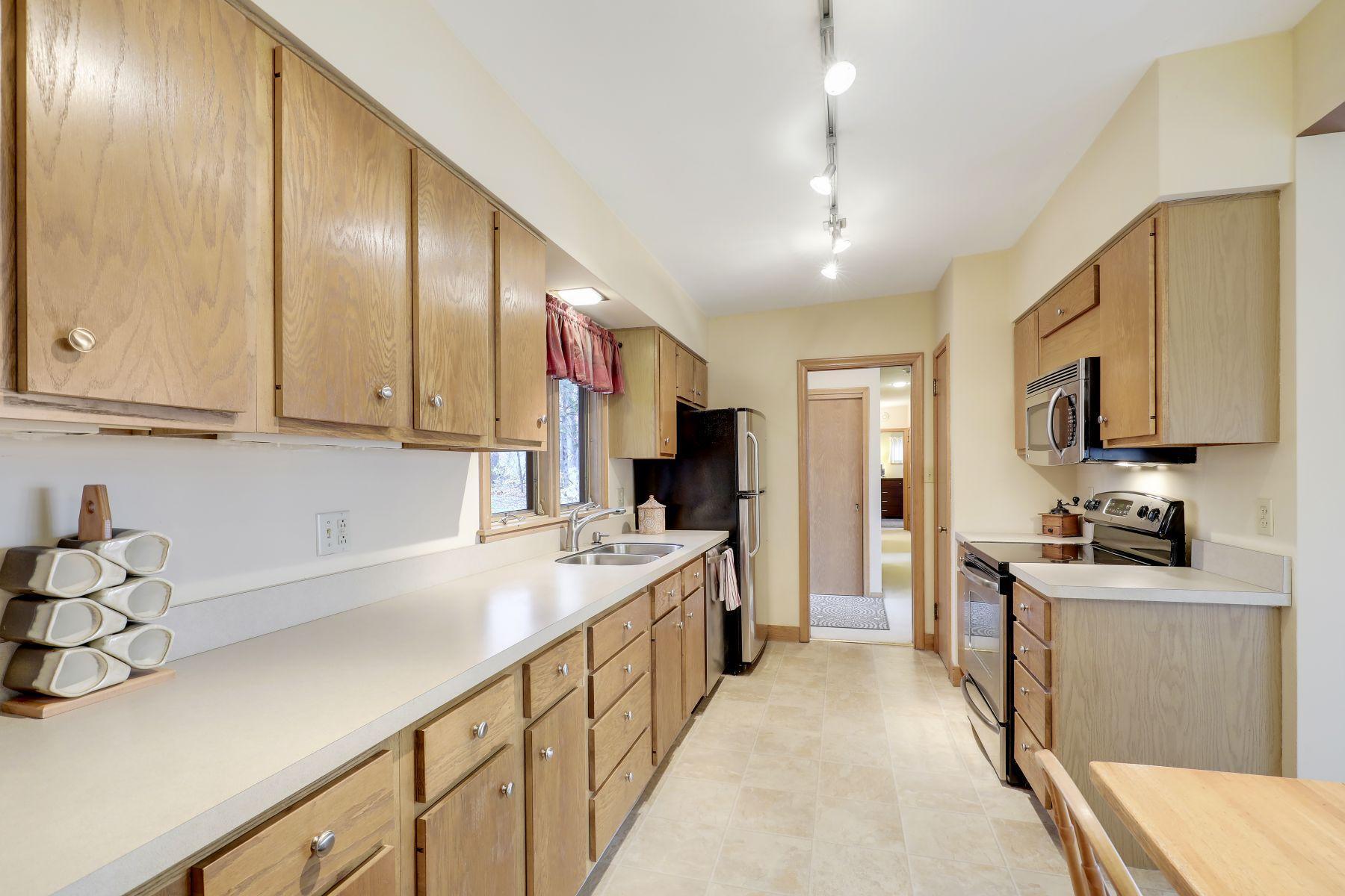 3710 Rustic Place Shoreview, MN 55126 - Photo 9 of 31 Gallery Image 9