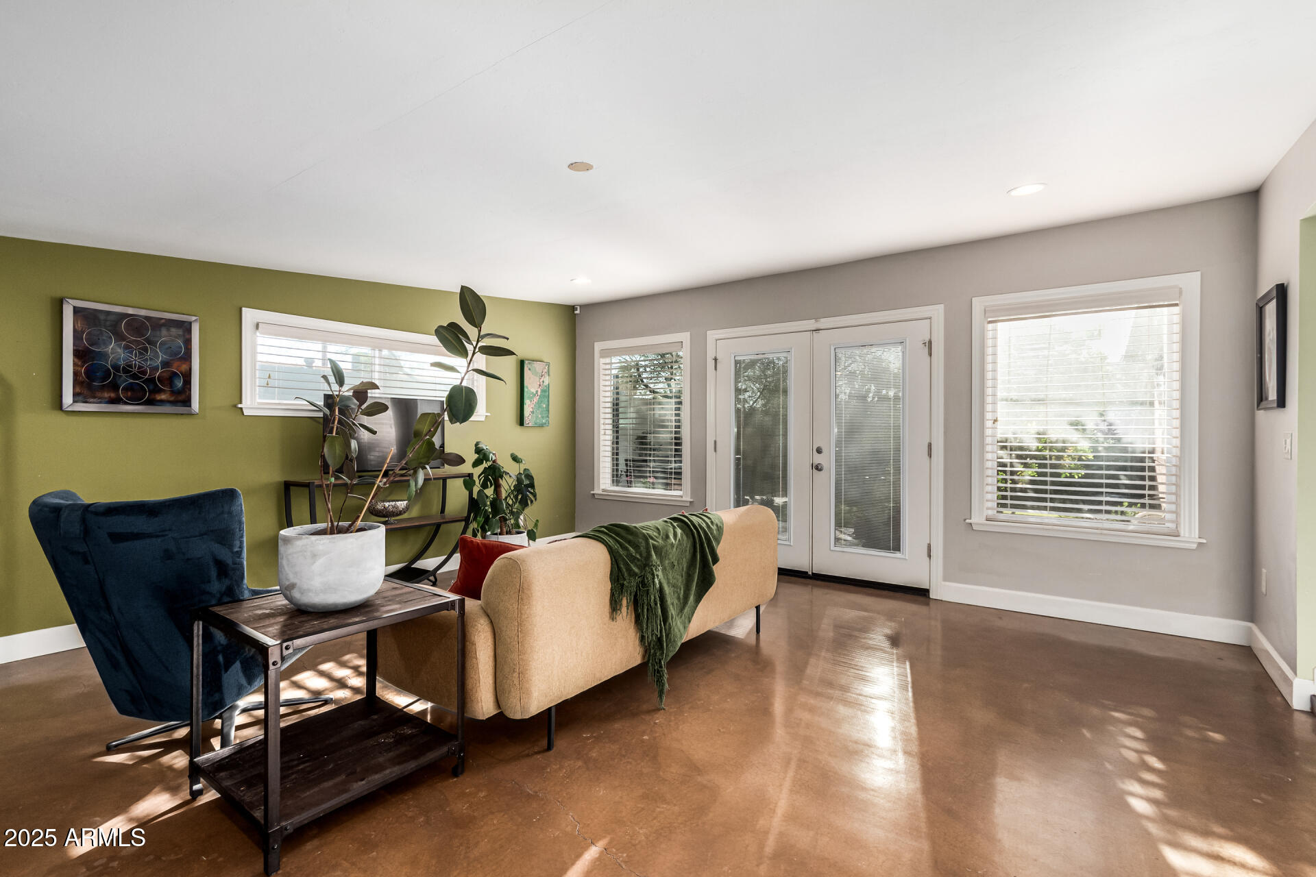 1513 West Mitchell Drive Phoenix, AZ 85015 - Photo 9 of 37 19 Mitchell