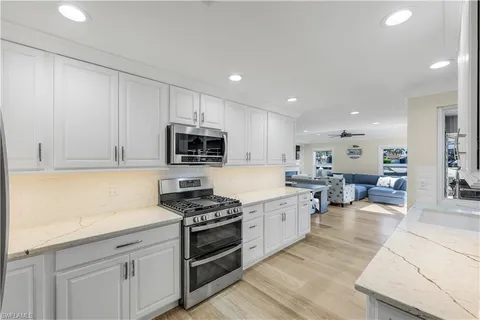 $1,749,999 | 427 Nassau Court, Marco Island, FL 34145