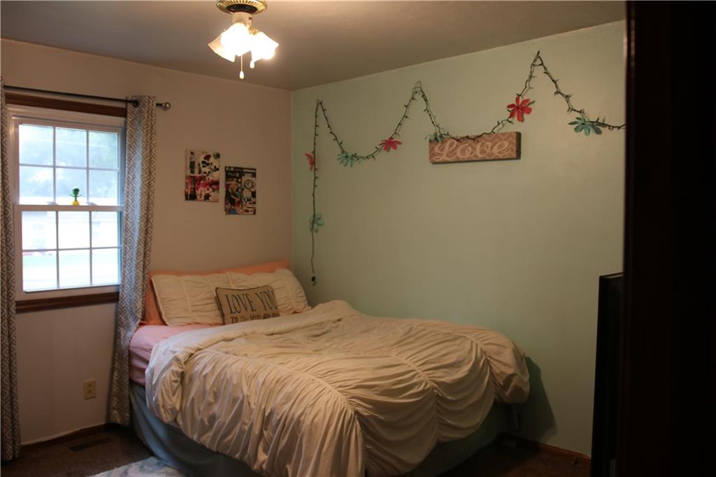 733 South Center Street Pendleton, IN 46064 - Photo 8 of 31 Gallery Image 8