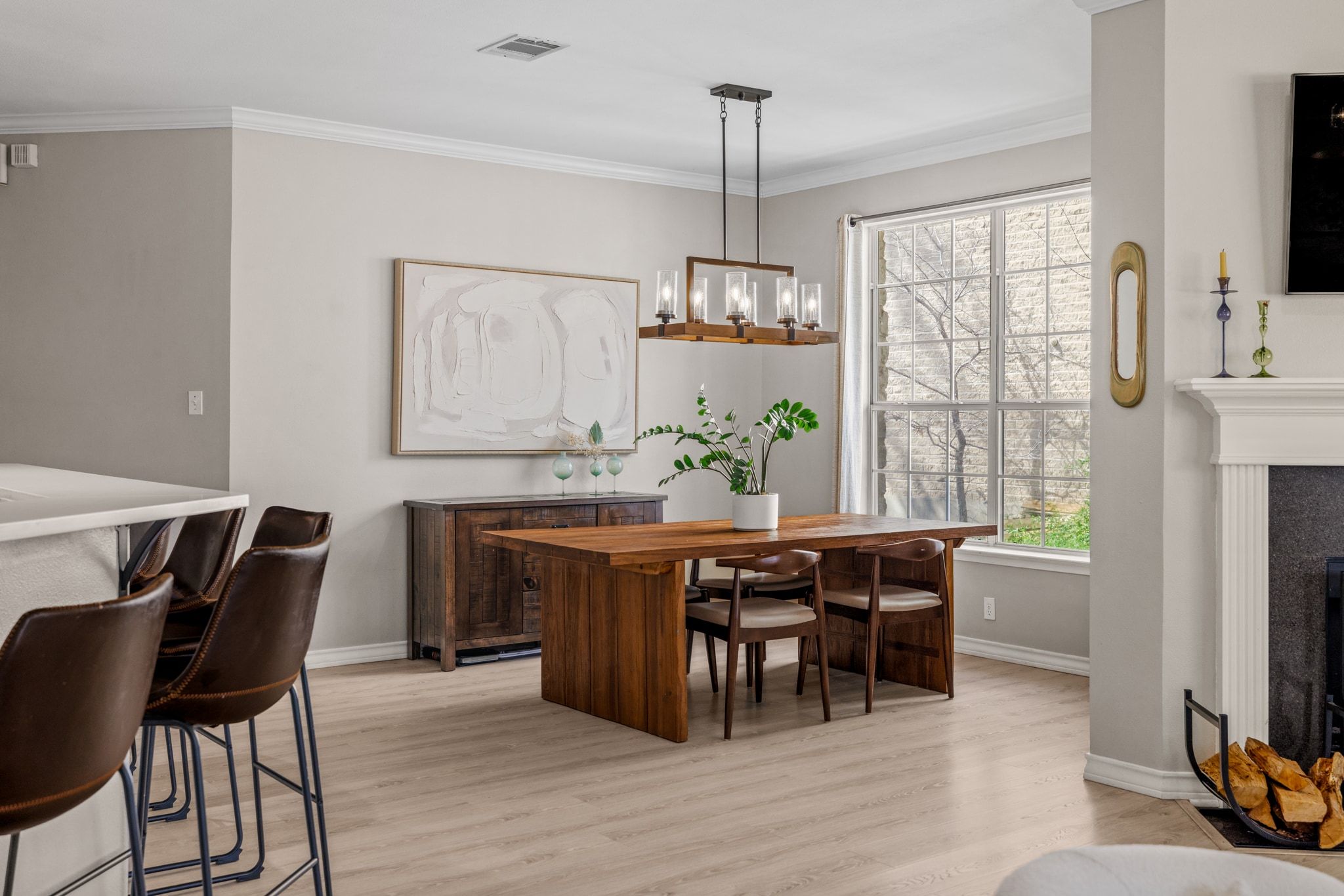 208 Sailors Run Lakeway, TX 78734 - Photo 6 of 40 The interior has been thoughtfully updated with trendy modern design elements throughout.