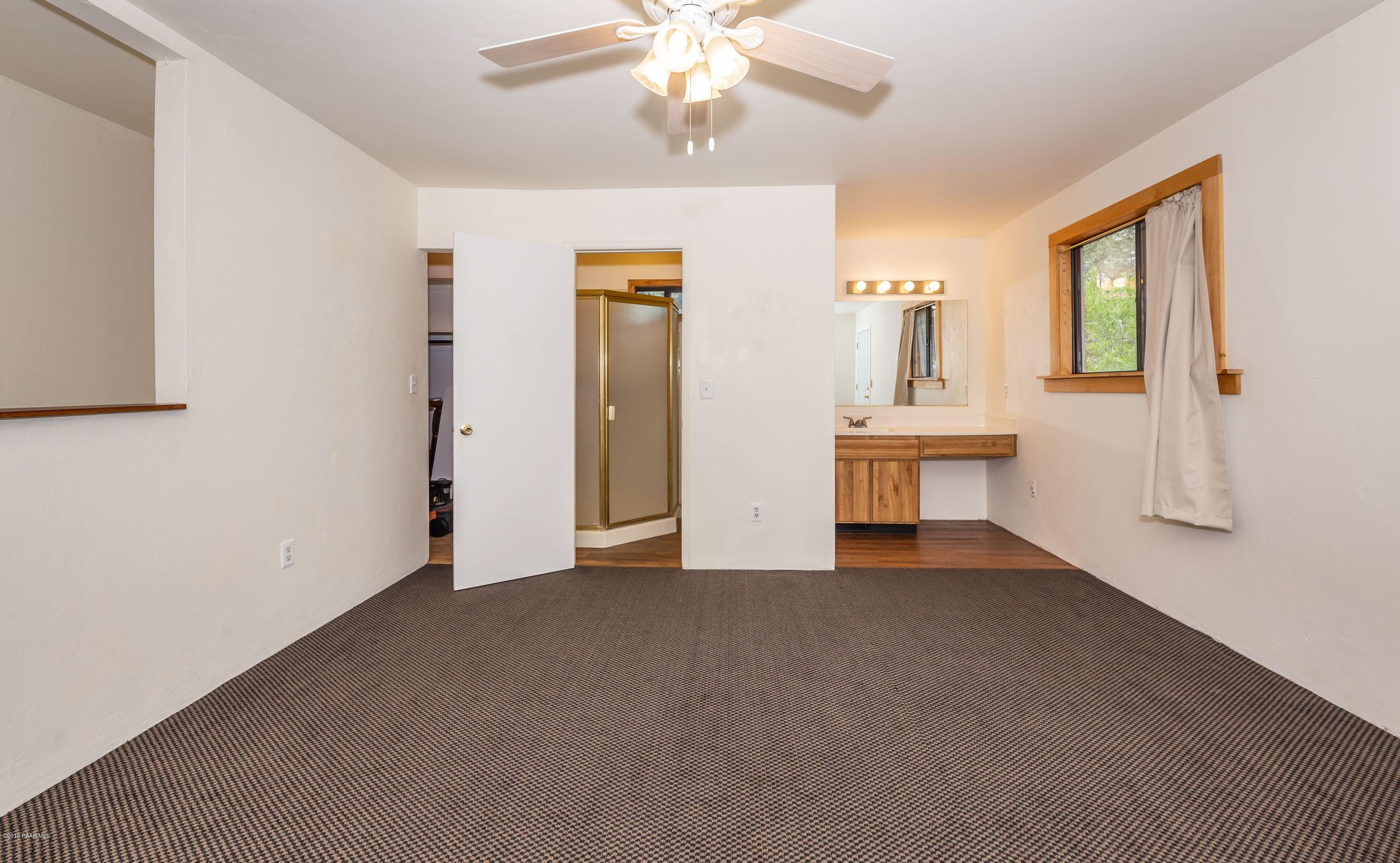 1886 Idylwild Road Prescott, AZ 86305 - Photo 8 of 16 013_Upstairs Master Suite