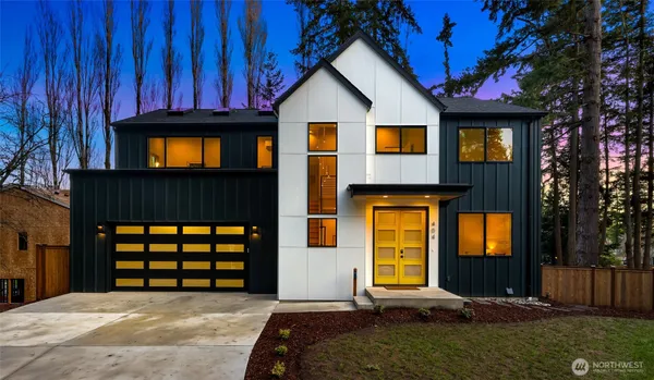 $1,792,000 | 404 Willow Rd Place, Bellingham, WA 98225