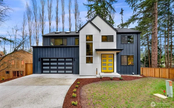 $1,792,000 | 404 Willow Rd Place, Bellingham, WA 98225