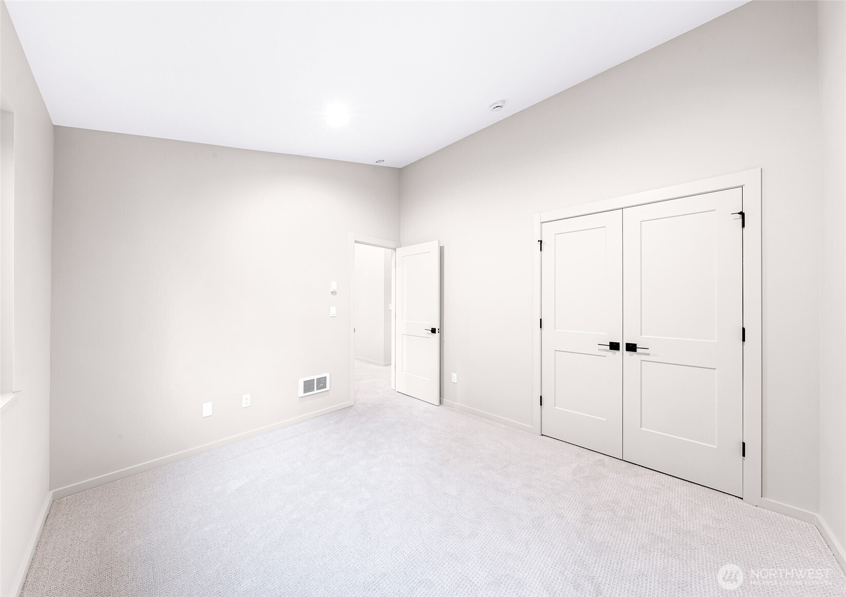 404 Willow Rd Place Bellingham, WA 98225 - Photo 20 of 40