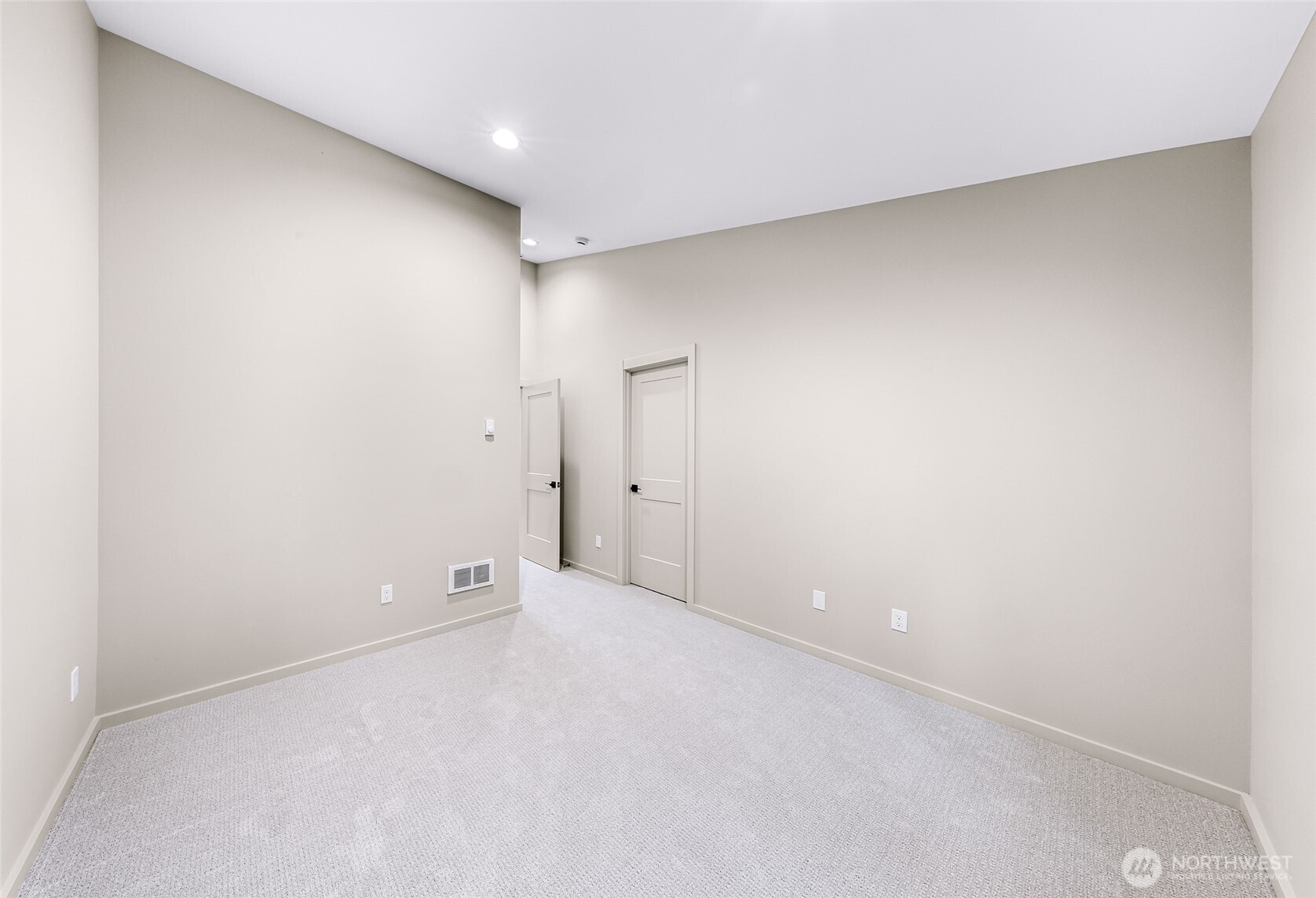 404 Willow Rd Place Bellingham, WA 98225 - Photo 24 of 40 a view of an empty room