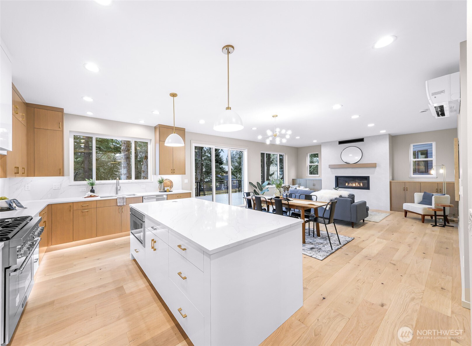 404 Willow Rd Place Bellingham, WA 98225 - Photo 5 of 40 a large kitchen with lots of counter top space and stainless steel appliances