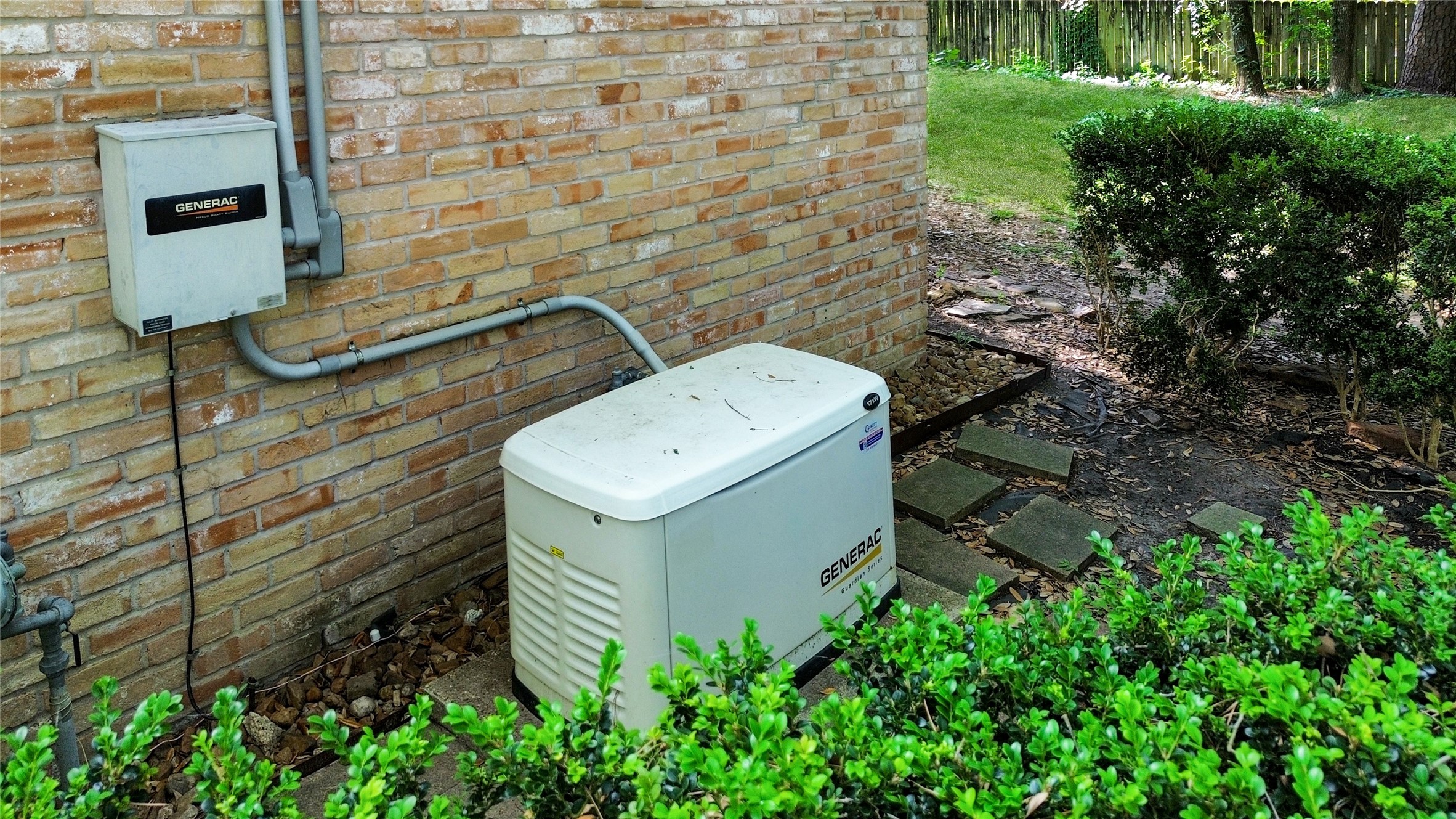 6514 Misty Springs Lane Spring, TX 77379 - Photo 2 of 49 a utility room with dryer and washer