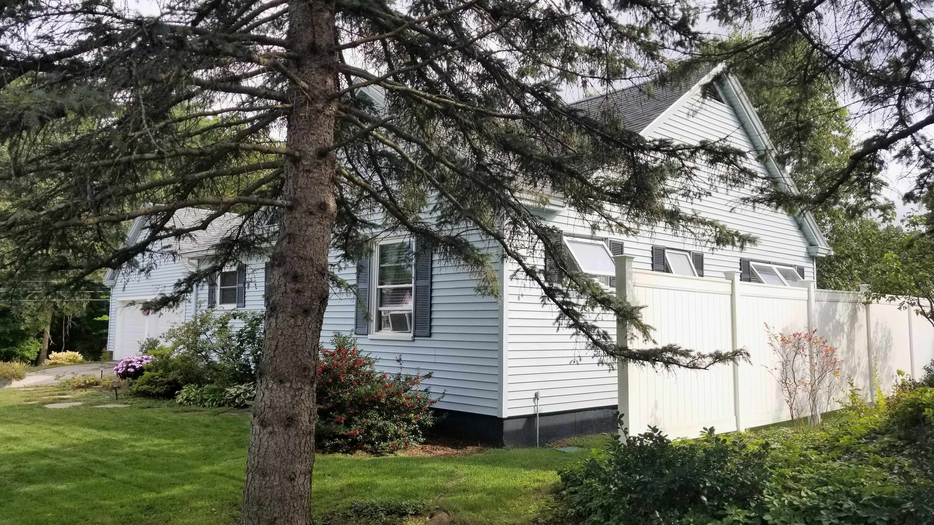 1 Rockingham Street Concord, NH 03301 - Photo 2 of 40