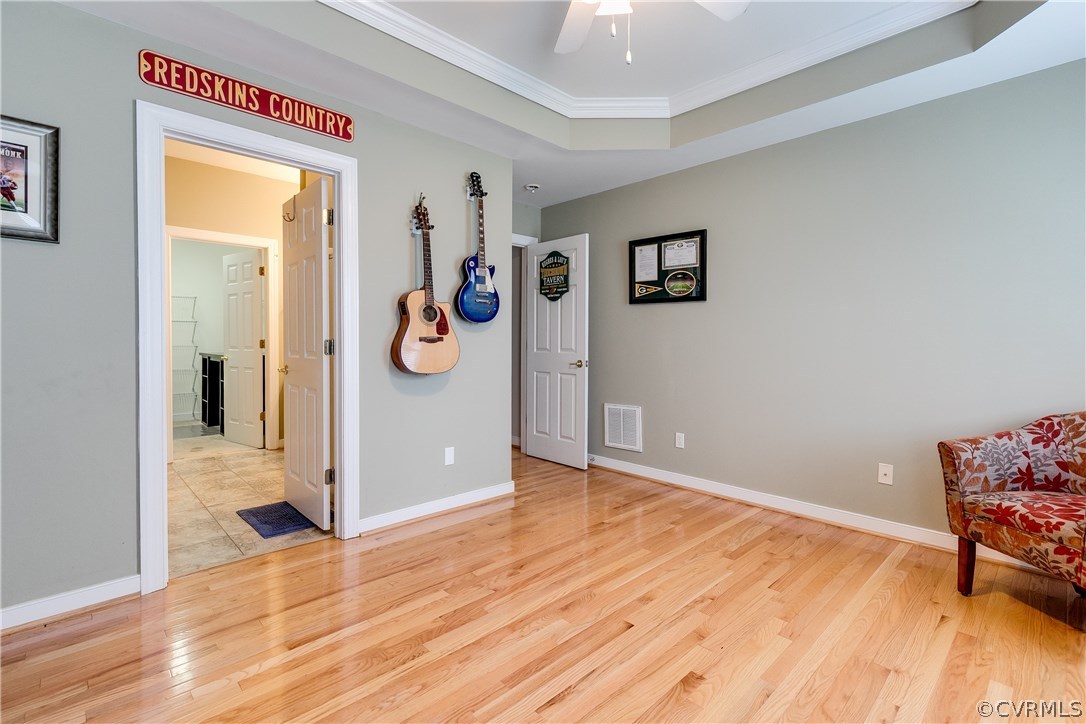 2111 Pemberton Road Henrico, VA 23229 - Photo 11 of 29 First floor master w/en suite OR is perfect a Den,