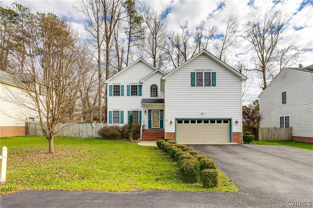 2111 Pemberton Road Henrico, VA 23229 - Photo 29 of 29 There's no shortage of parking here!