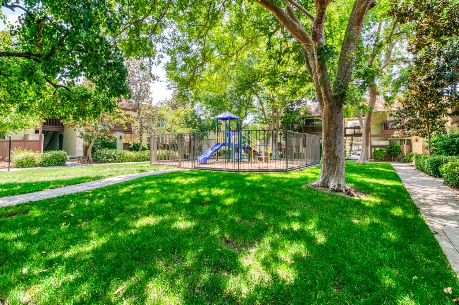 2881 Huntington Boulevard, Unit 116 Fresno, CA 93721 - Photo 25 of 26