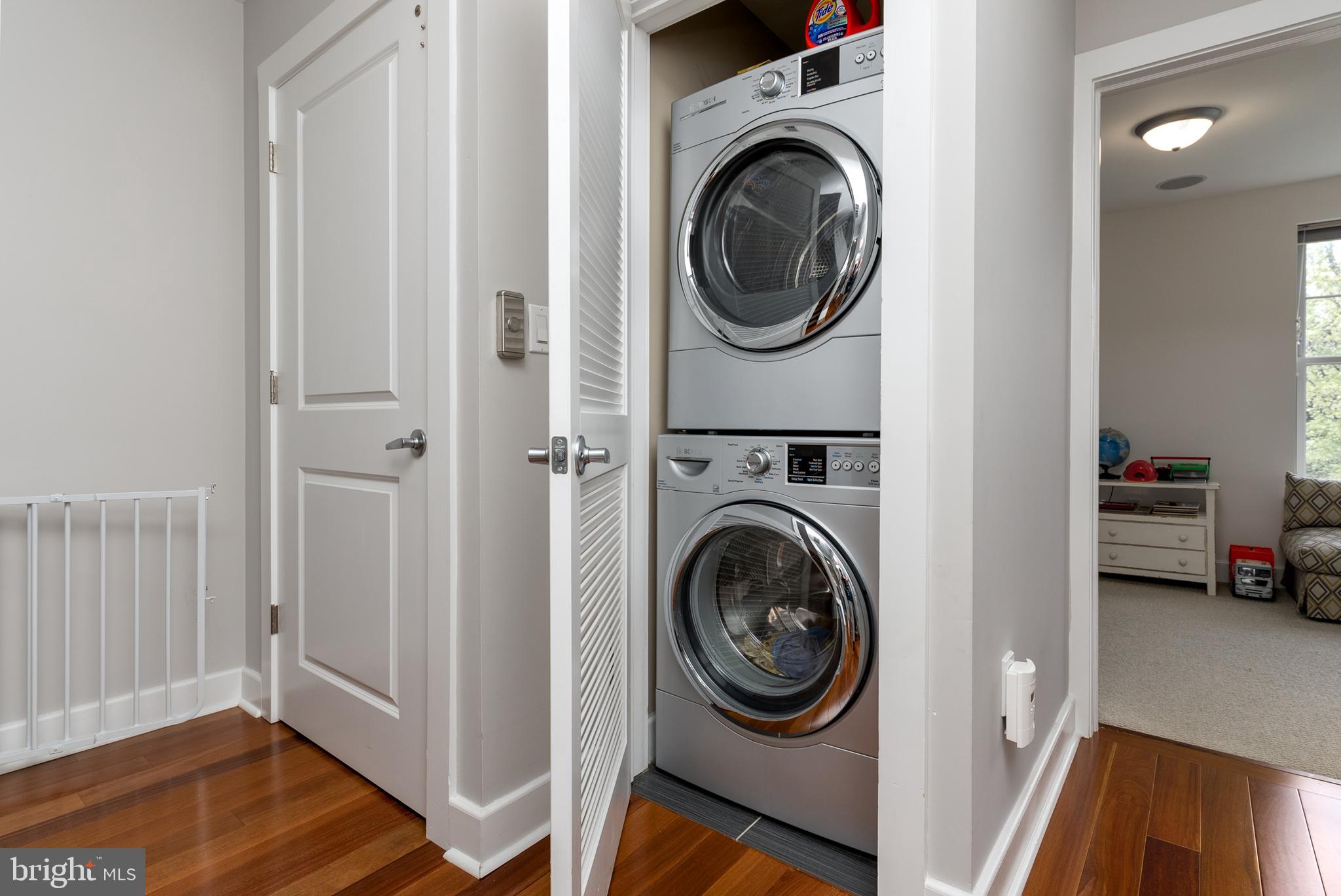 844 Independence Court Philadelphia, PA 19147 - Photo 18 of 35 3rd Level - Laundry