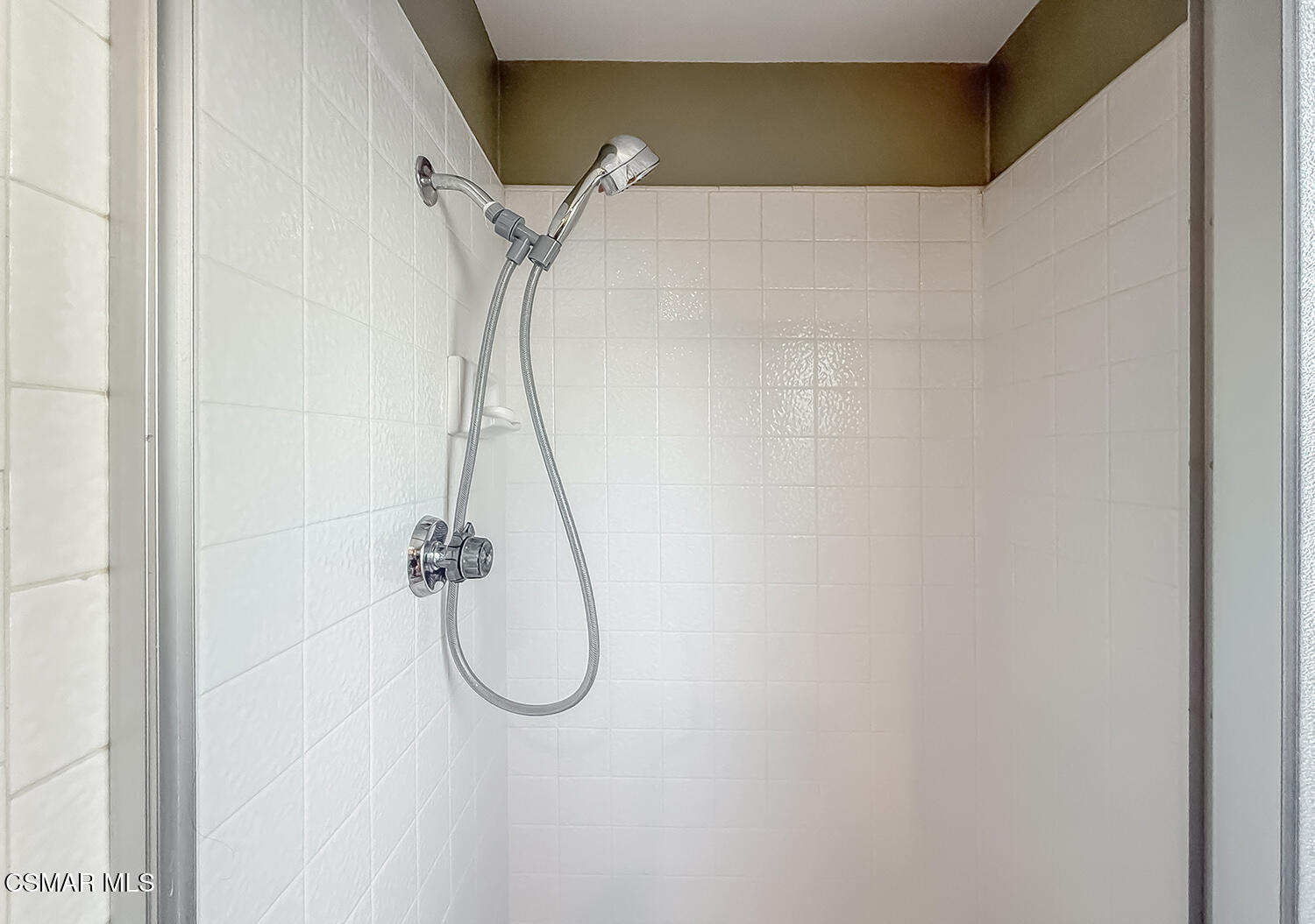 13749 Gunsmoke Road Moorpark, CA 93021 - Photo 33 of 61 eGuest Bedroom1 and Bath 5