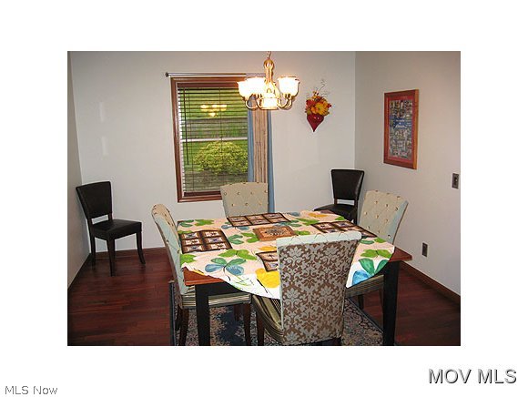 36 Tanglewood Road Belpre, OH 45714 - Photo 8 of 24 Formal dining