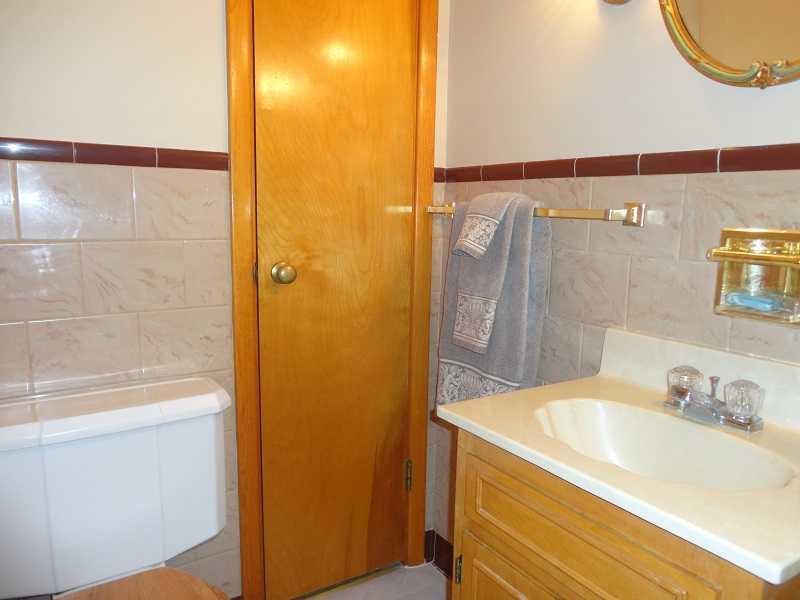 4926 Brehob Road Indianapolis, IN 46217 - Photo 14 of 22 Gallery Image 14