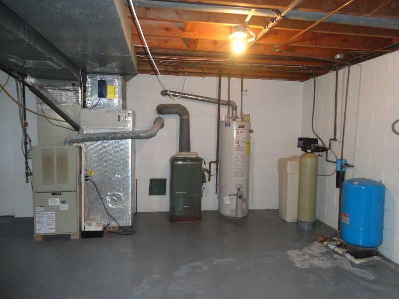 4926 Brehob Road Indianapolis, IN 46217 - Photo 19 of 22 Gallery Image 19