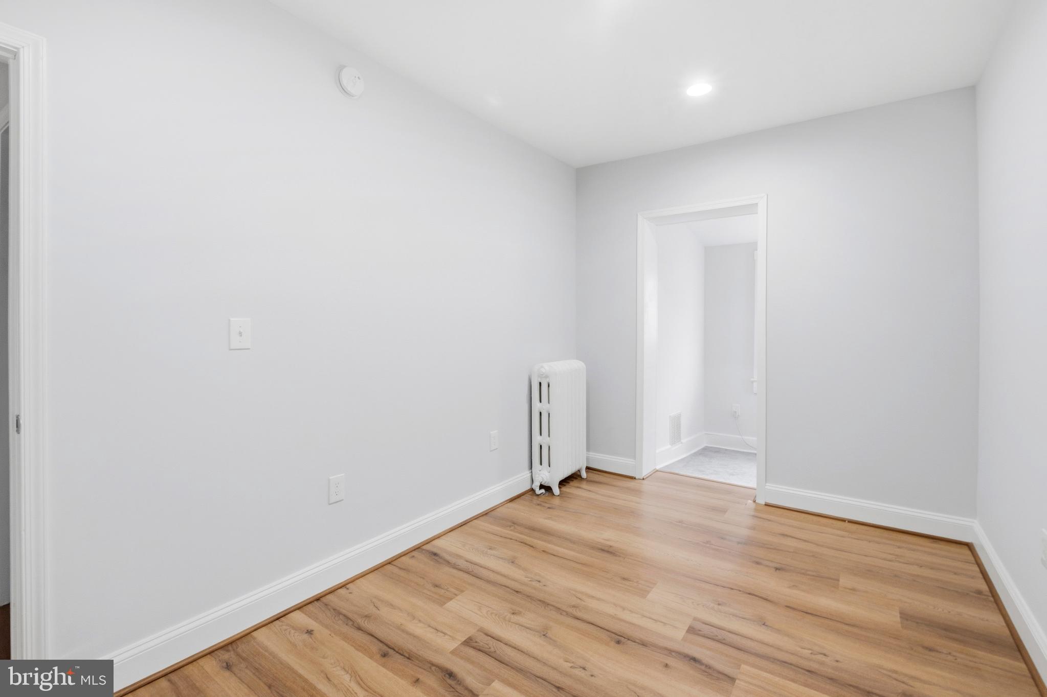 237 15th Street Southeast Washington, DC 20003 - Photo 18 of 29