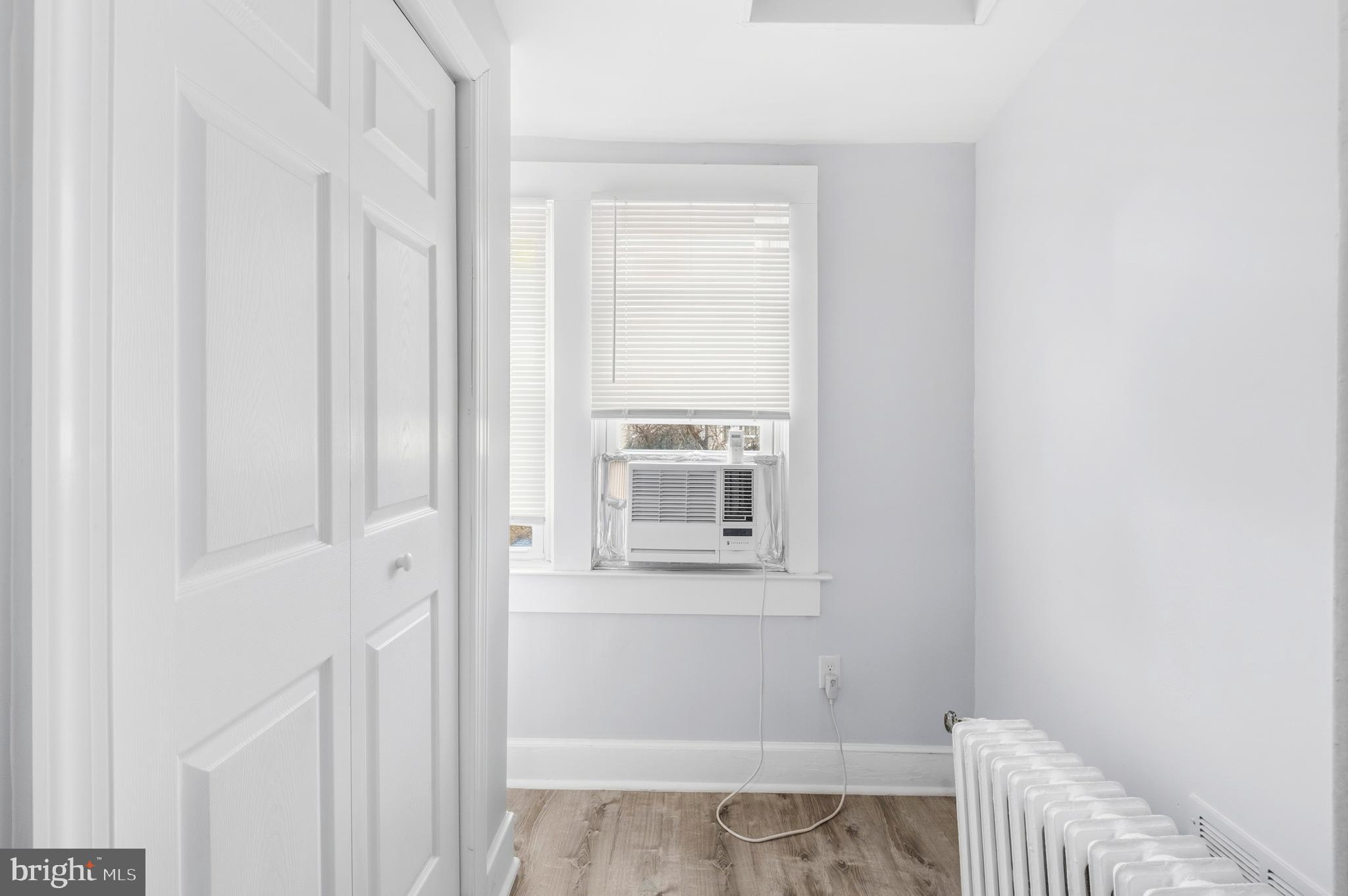 237 15th Street Southeast Washington, DC 20003 - Photo 21 of 29