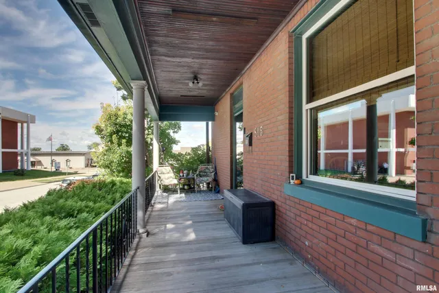 $145,000 | 815 Kentucky Street, Quincy, IL 62301