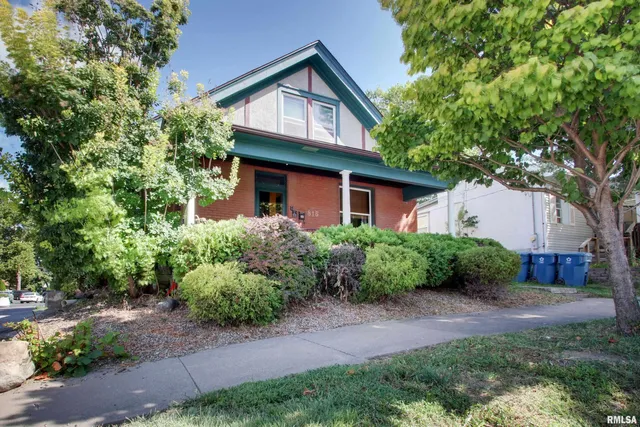 $145,000 | 815 Kentucky Street, Quincy, IL 62301