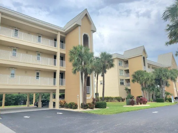 $2,300 | 101 North Marion Court, Unit 133, Punta Gorda, FL 33950