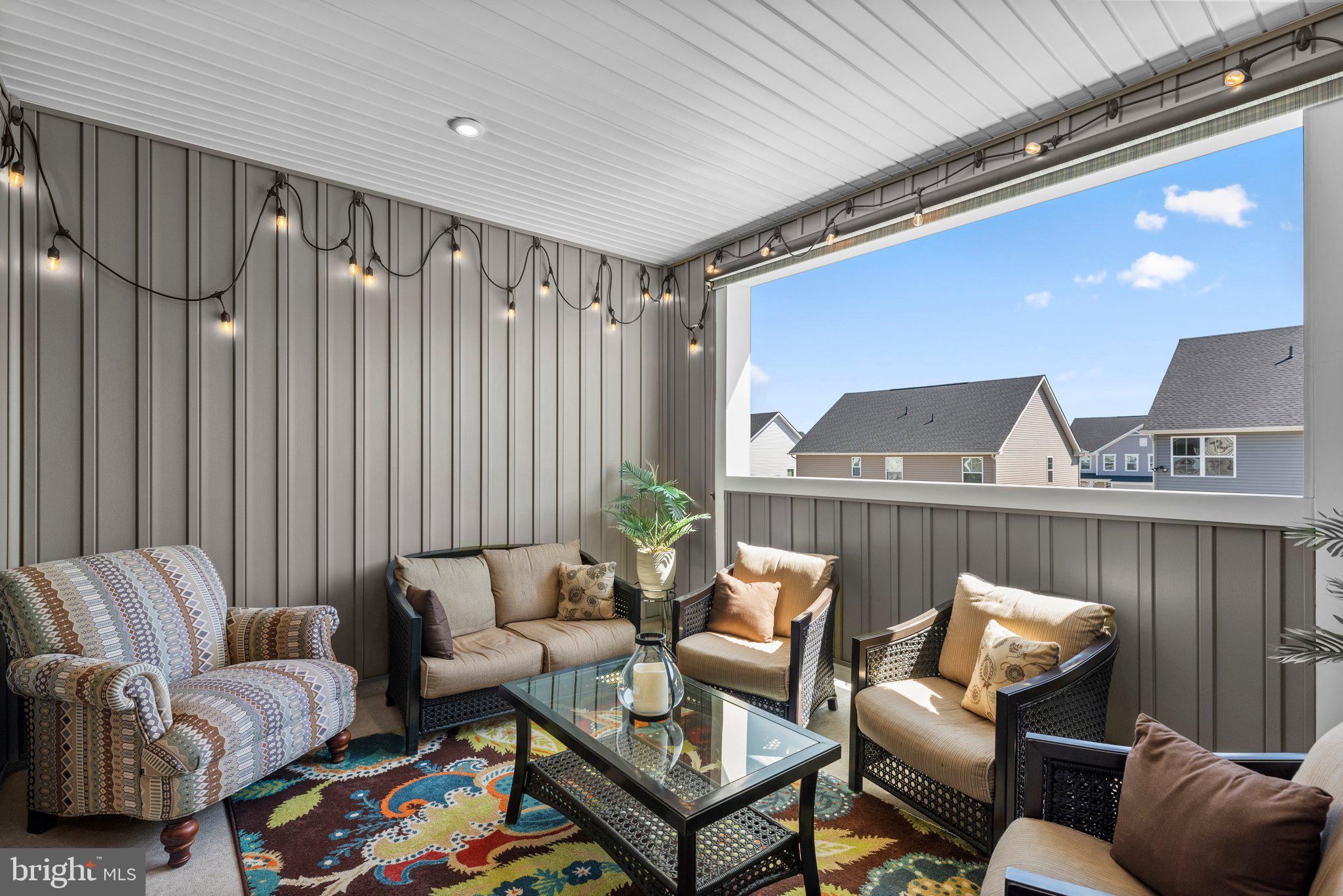 7318 Isabella Road Laurel, MD 20723 - Photo 19 of 39 a living room with furniture