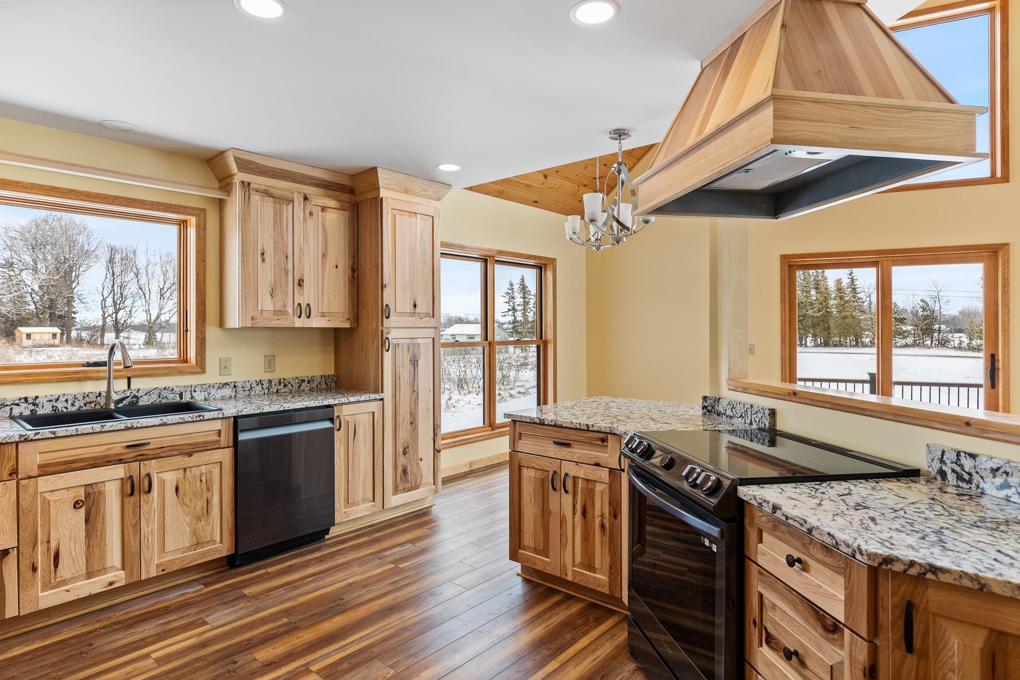 9 Poor Farm Road Alburgh, VT 05440 - Photo 14 of 40 Gallery Image 14