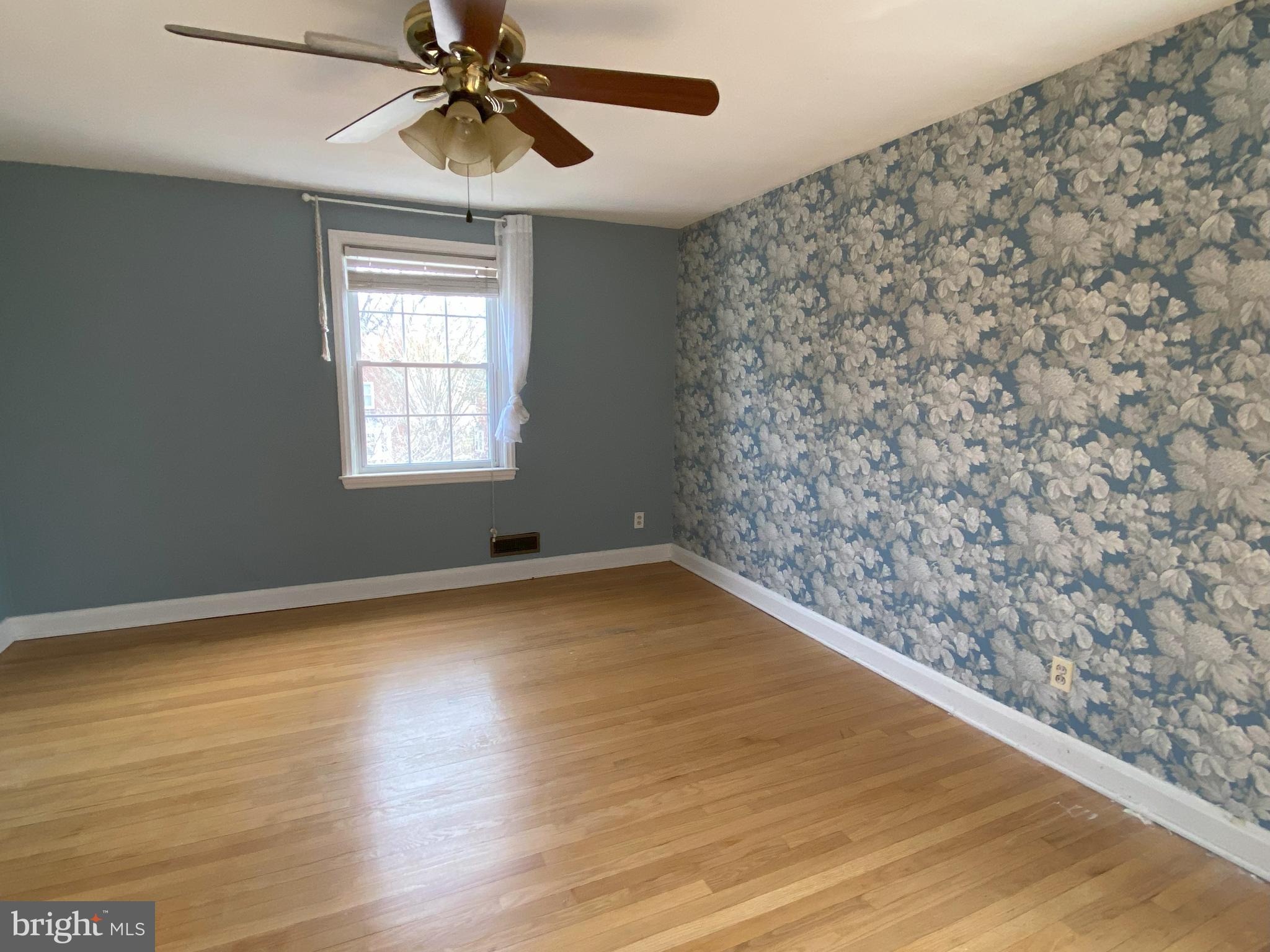 320 Lambeth Road Catonsville, MD 21228 - Photo 35 of 54 Primary Bedroom